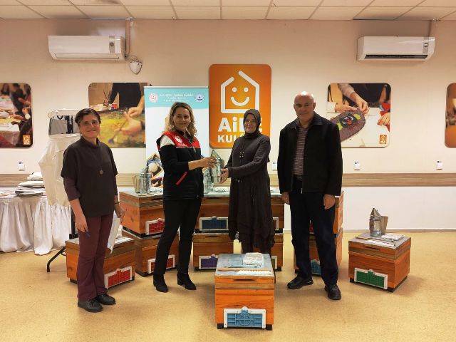 Migros Aile Kulübü’nden Arıcılık Mesleğine İlk Adım