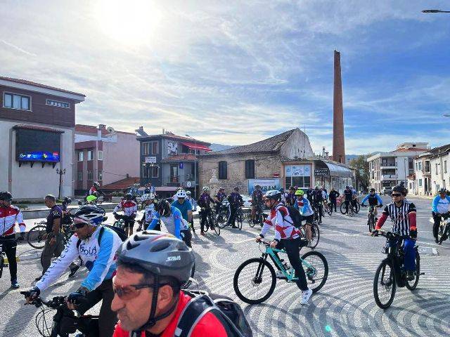 Zeytinin bereketi, pedalların enerjisiyle buluştu!