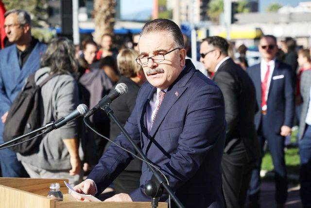 Edremit’te Cumhuriyet’in 102. Yılı Coşkuyla Kutlandı