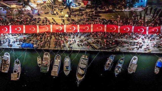 Ayvalık’ta Cumhuriyet’in 102. Yılı Coşkusu!