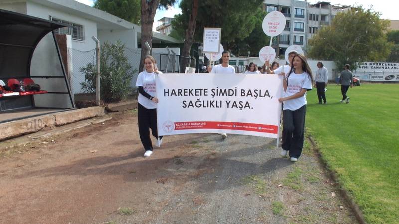 Burhaniye’de Sağlıklı Yaşam Yürüyüşü Yapıldı