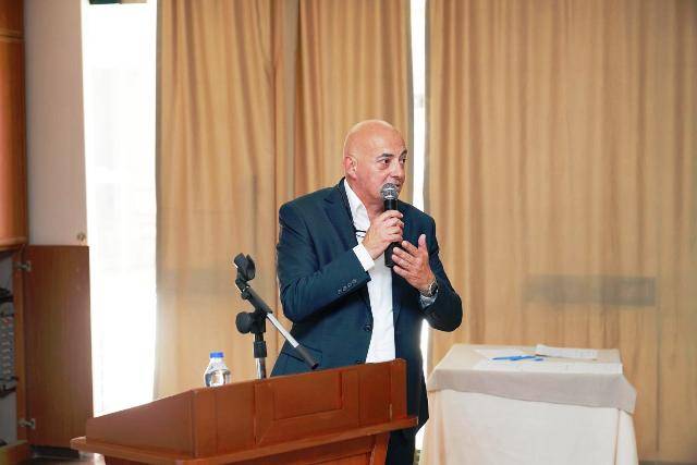 Özgültekin; “Ayvalık, Ege’nin ilk “Karbon Nötr” turizm destinasyonu olabilir.”