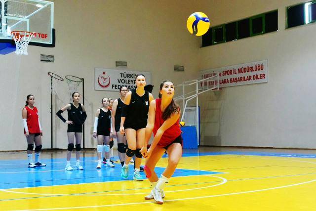 Burhaniye Belediyesi'nden Spora Teşvik