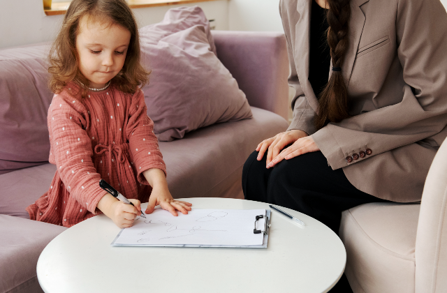 Peş peşe depremler sonrası ebeveynlere önemli uyarılar