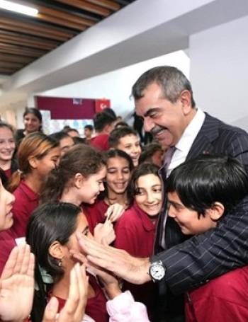 Milli Eğitim Bakanı Tekin Havran'da