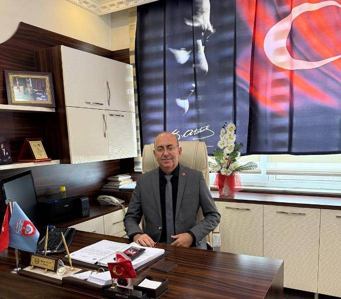 Esnaf Odası Başkanı Hakan Uçak, 