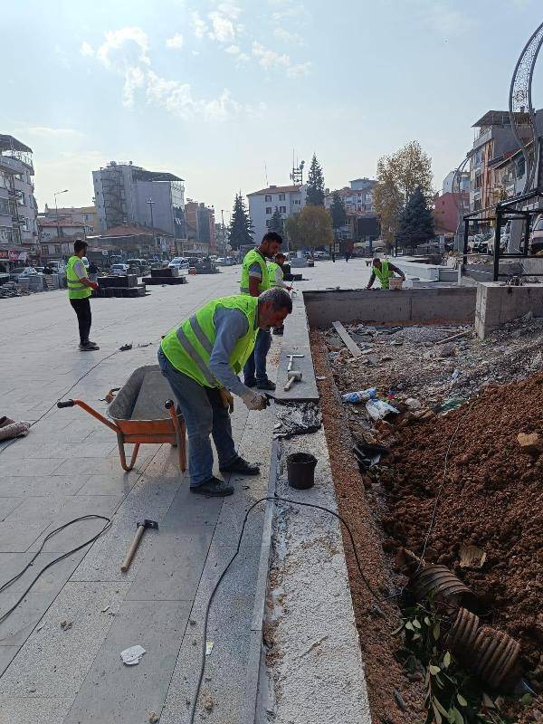 Büyükşehir ile Dursunbey’in çehresi güzelleşiyor