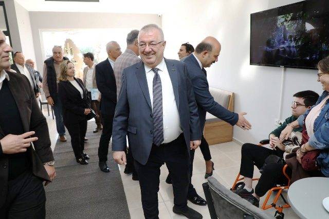 Edremit’te Halkın Yeni Buluşma Noktası: Ed-Bel Halk Cafe Açıldı