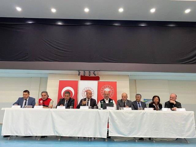 Dursunbey İlçesi Tarım ve Hayvancılık Sektörü Değerlendirme Toplantısı Gerçekleştirildi…