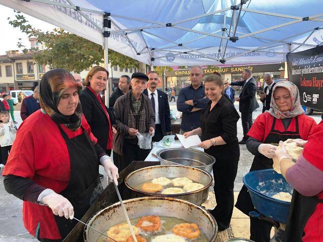 İYİ Parti Karesi İlçe Başkanlığından Atatürk ve Silah Arkadaşları İçin Mevlid ve Lokma Hayrı
