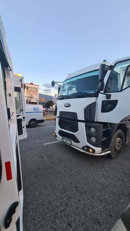 Balıkesir Akçay’da zincirleme kaza: 5 yaralı