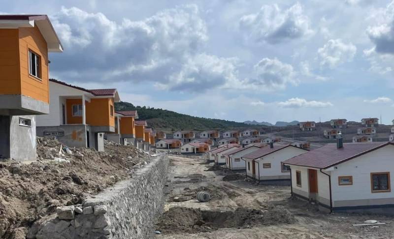 Havran'da Çakmak Köyü Yeni Yerine Taşındı