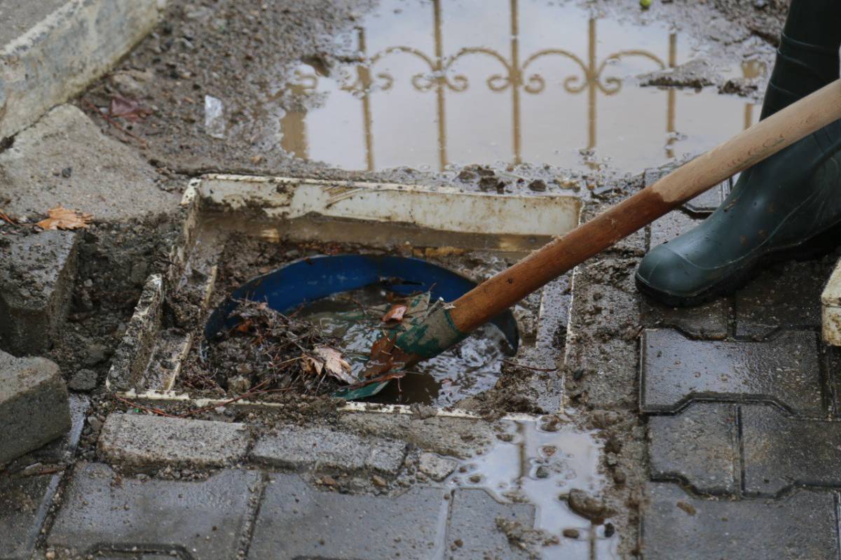 Edremit’te şiddetli yağışlara önlem alınıyor