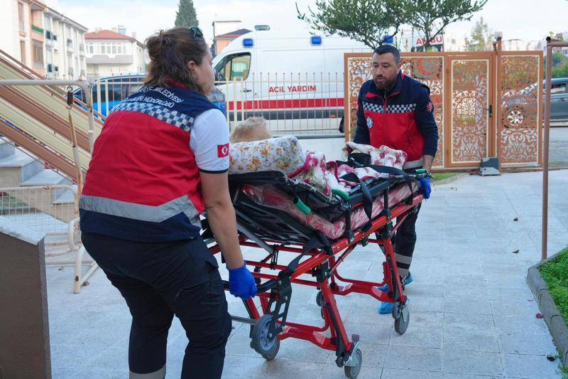 Burhaniye Belediyesi, Sağlık Hizmetini Vatandaşın Ayağına Götürüyor