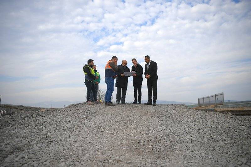 Vali İsmail Ustaoğlu yol çalışmalarını inceledi