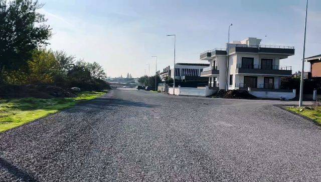 Edremit Belediyesi çalışıyor, Hamidiye Mahallesi yenileniyor