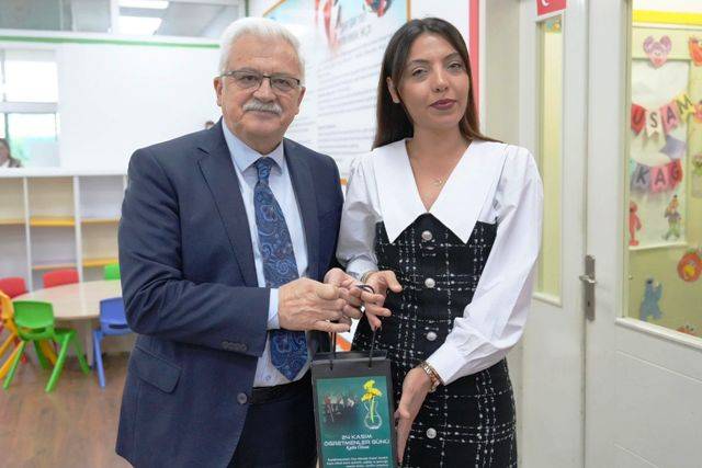 Başkan Deveciler’den Öğretmenlere Anlamlı Ziyaret