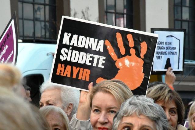 Balıkesir  “Şiddete Geçit Yok” dedi