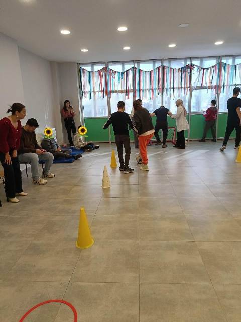 Özel Bireyler İçin “Mutlu Çarşamba” Projesi Bandırma’da Devam Ediyor