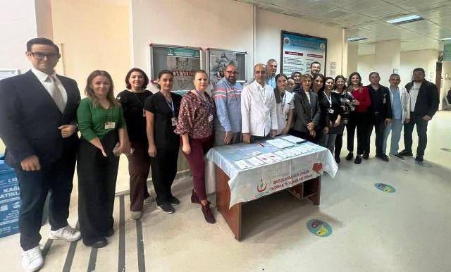 Edremit Devlet Hastanesi’nde organ bağışı farkındalık standı kuruldu