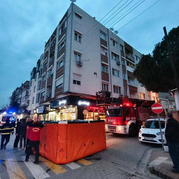 Burhaniye’de heyecanlı akşam