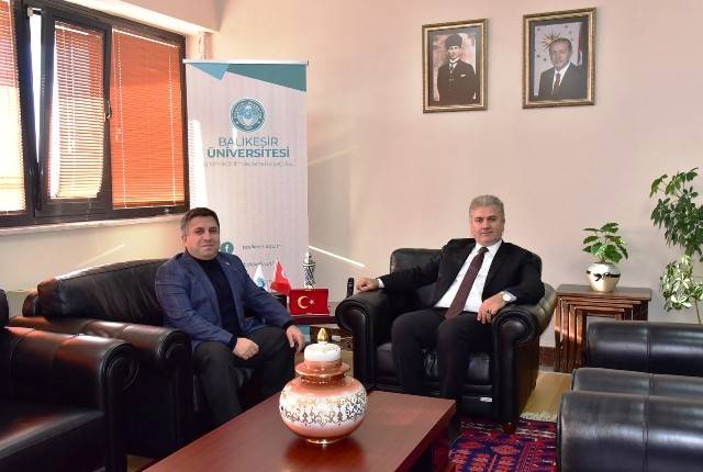 Milletvekili Mustafa Canbey’den Balıkesir Üniversitesi’ne Tebrik Ziyareti