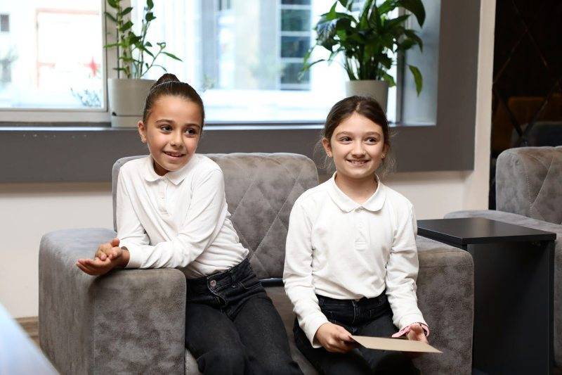 “Başkan Ertaş, Miniklerin Kan Bağışı Davetini Kabul Etti”