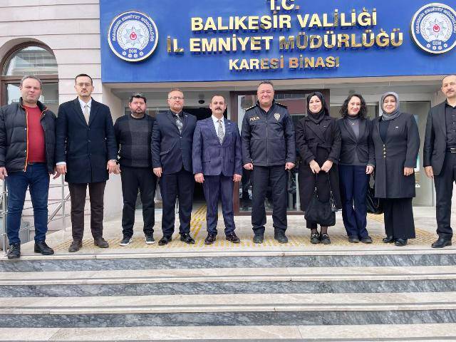 Anahtar Parti Karesi’de Sahada