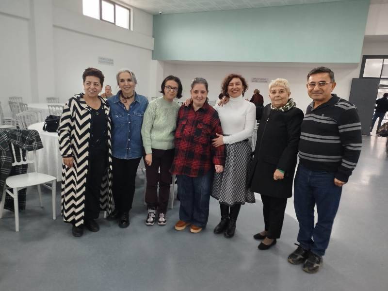 Engelliler, Başkan Ertaş'la neşeli bir gün geçirdi