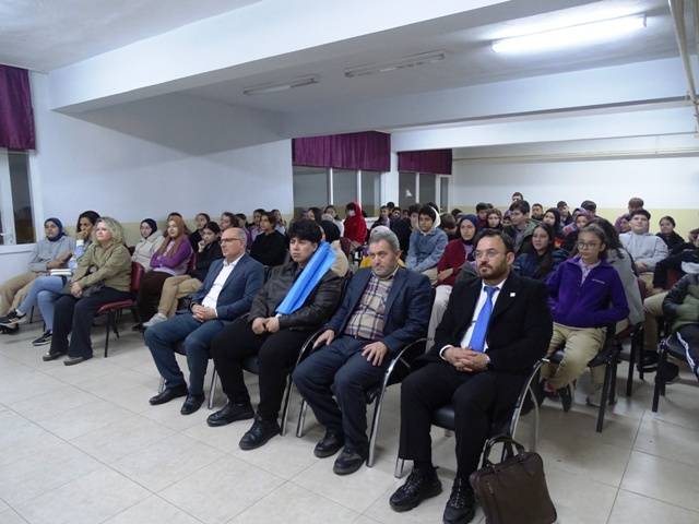 Havran İmam Hatip Ortaokulunda Dünya İnsan Hakları Günü Programı