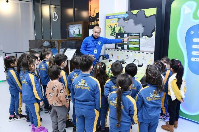 Büyükşehir Çocukları Bilimle Buluşturuyor