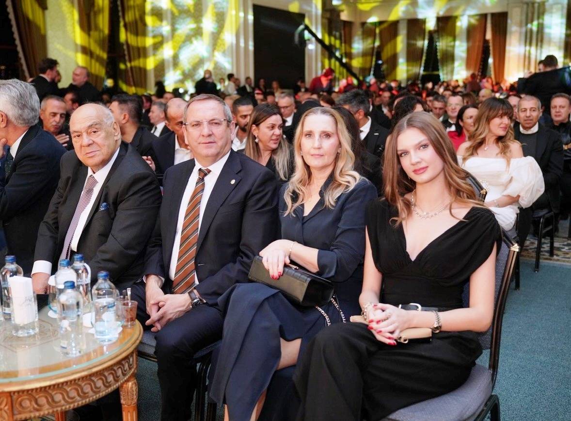 Üç Ayvalık İşletmesine Gault & Millau 2026 Türkiye Gastronomi Rehberi’nden Prestijli Ödül