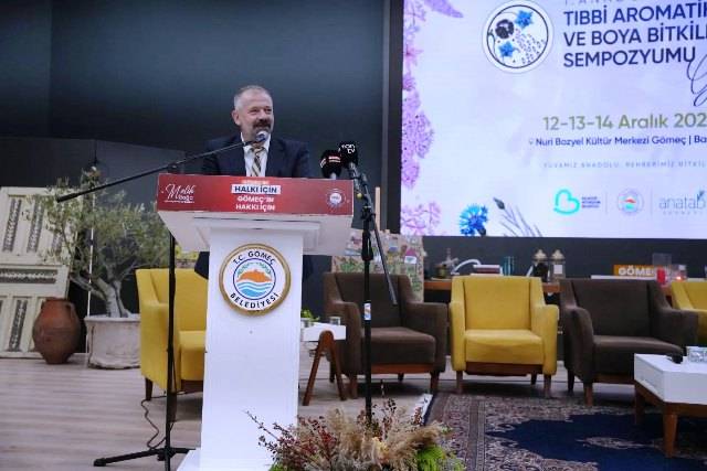 Gömeç’te Kuzey Ege Ekolojik Yılbaşı Pazarı Açıldı