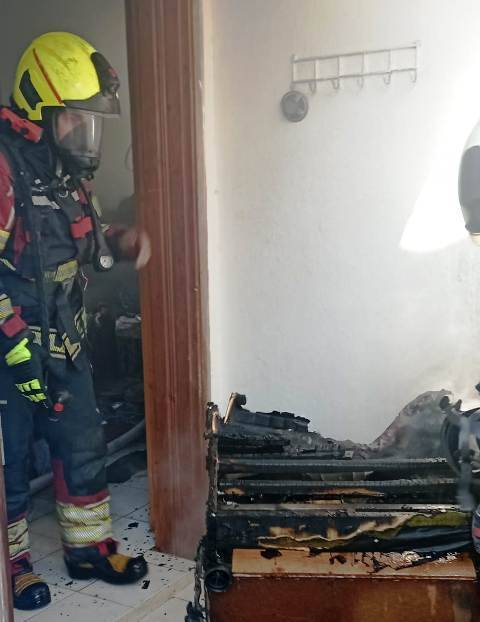 Edremit’te ev yangını