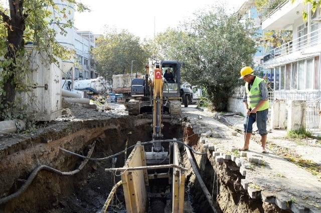 Edremitli vatandaşların imdadına Başkan Akın yetişti