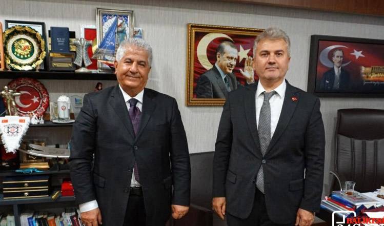 Balıkesir İl Milli Eğitim Müdürlüğü’ne atanan Selahattin Kal, göreve başladı