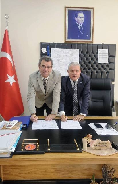 Ayvalık Meslek Yüksekokulu İle Ayal Arasında İş Birliği Protokolü