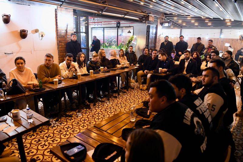 Başkan Hakan Şehirli gençlerle buluştu