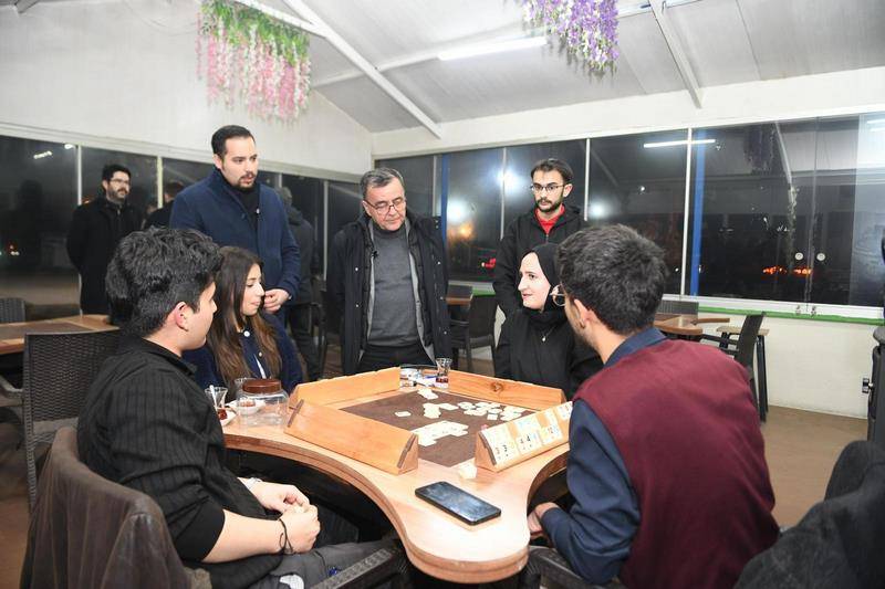 Başkan Hakan Şehirli gençlerle buluştu