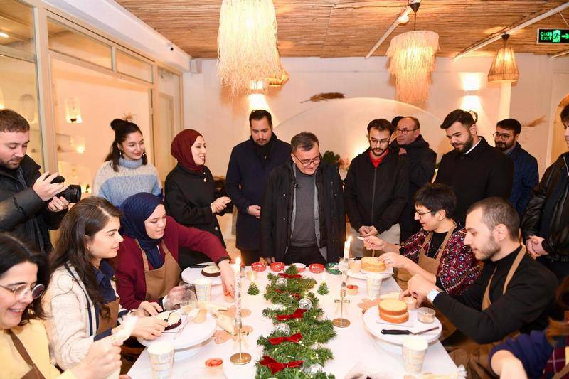 Başkan Hakan Şehirli gençlerle buluştu