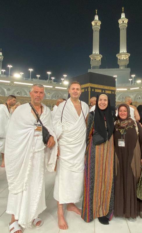 Umre ziyaretini tamamlayan Başkan Akın yurda döndü