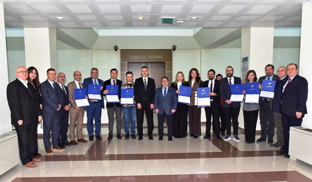 BAÜN’de MEDEK Akreditasyon Başarısı Belge Takdim Töreniyle Taçlandırıldı