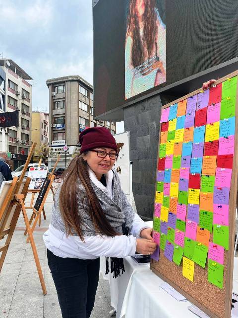 Burhaniye de üniversitelilerden anlamlı bir proje