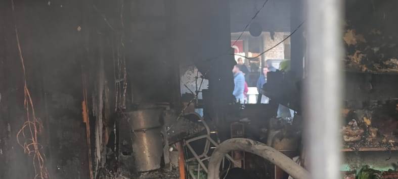 Burhaniye’de Yangın Paniği