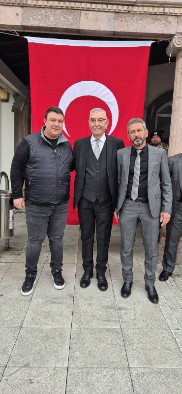 Sandıktan Güçlü Mesaj Çıktı: Edremit İnşaatçılar Odası Rasim İz Dedi