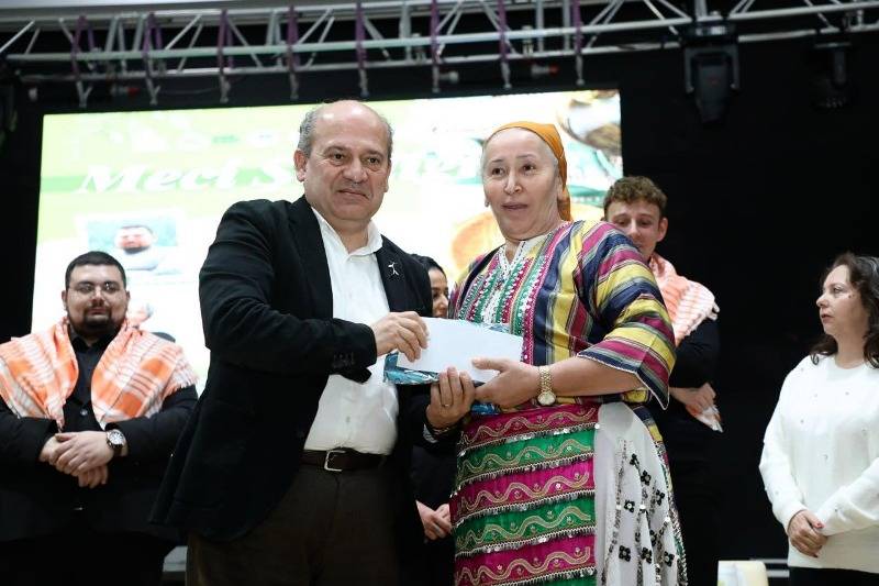 Edremit’te Zeytin Hasat Sonu “Meci Şenliği” dolu dolu geçti