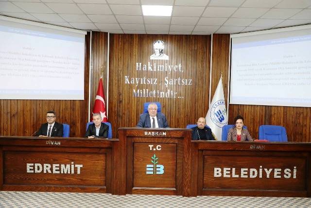 Edremit Belediye Meclisi’nde yılın ilk toplantısı yapıldı