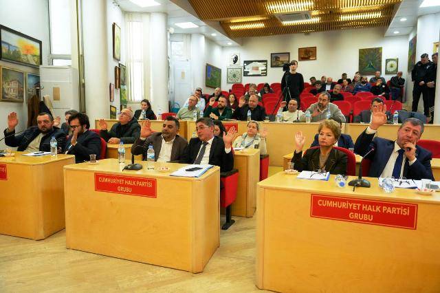 Başkan Deveciler’den Burhaniye’ye Toki Müjdesi