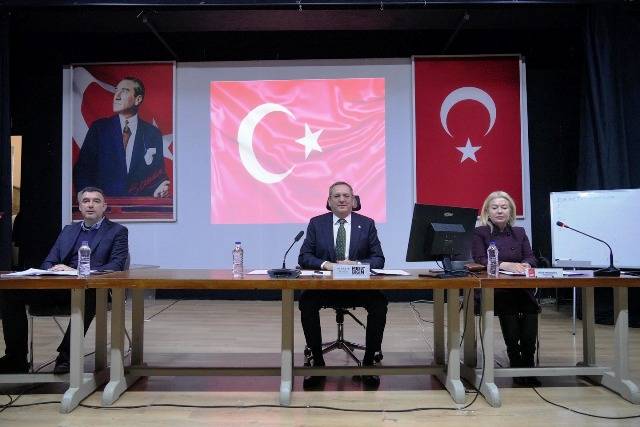 Ayvalık’ta Yeni Yılın İlk Belediye Meclis Toplantısı Yapıldı…