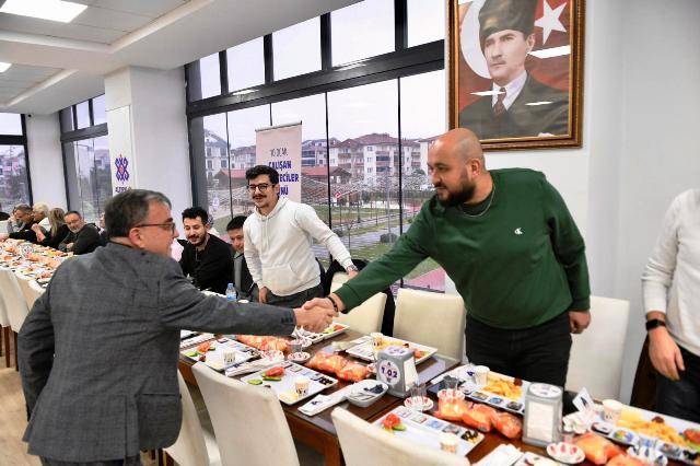 Başkan Hakan Şehirli, Çalışan Gazeteciler Günü’nde Basınla Buluştu